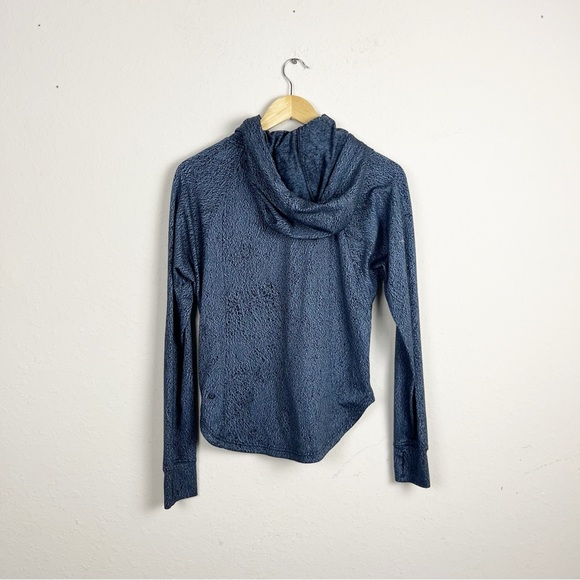 Lululemon Pick Up The Pace Hoodie Size 2 - Picture 2 of 5